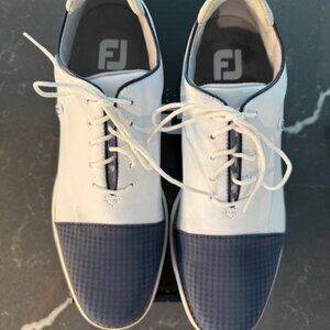 FootJoy Traditions Cap Toe Golf Shoe